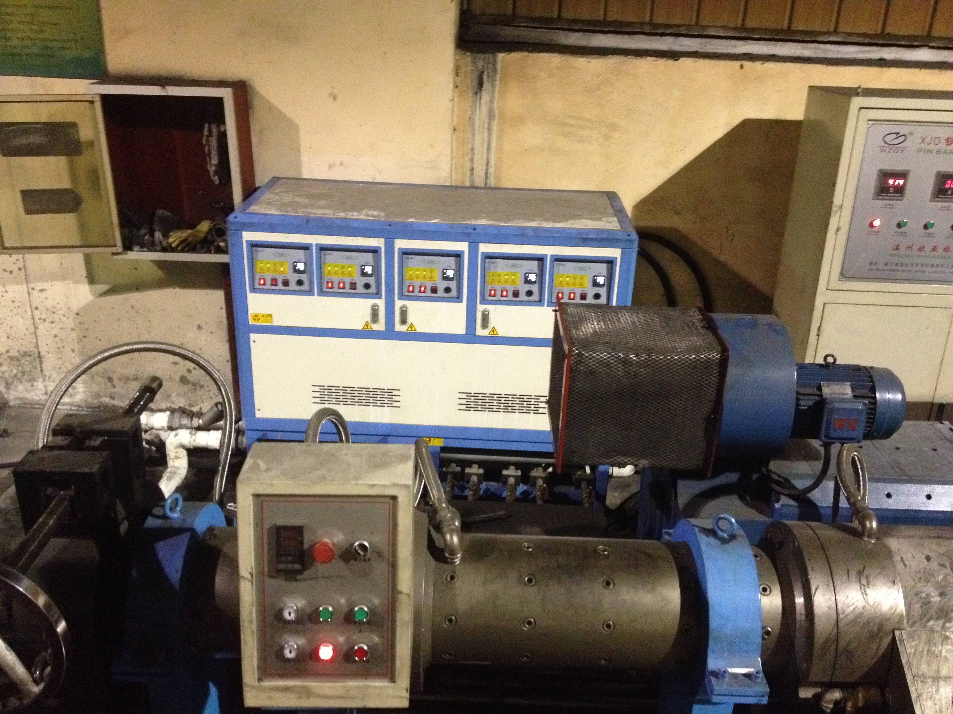Pin-type cold-feed extruder temperature control case photo 3